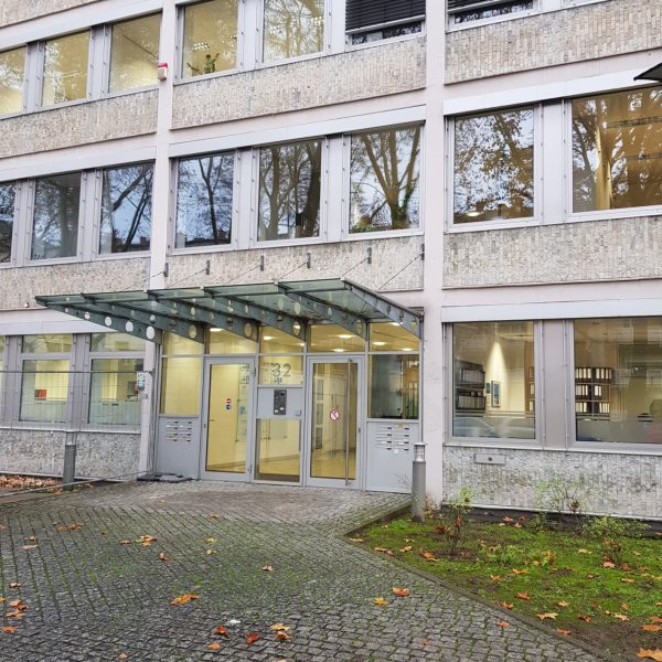 Eingangsbereich außen Eingangsbereich außen